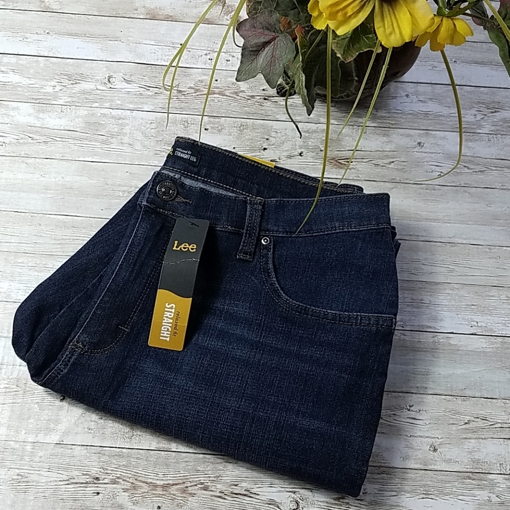 NWT, Lee, 0063 l Relaxed Fit | Size 12S - Picture 4 of 7